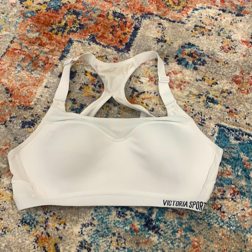 VICTORIA SECRET WHITE SPORTS BRA